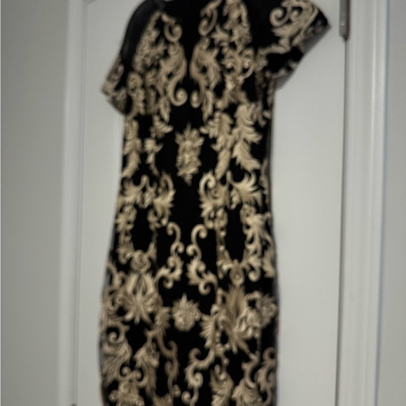 JAX Black Label Black and Cream Lace Sheath Mini Dress size 6 - Picture 5 of 5